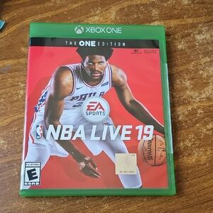NBA Live 19 for Xbox One - Green Case